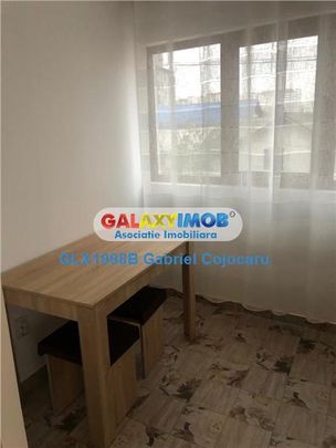 garsoniera Titan - vis a vis Rasarit de Soare Auchan - Fotografie 1
