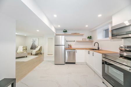 For Lease - 4 Lloyd Manor Road Unit# BSMT, Toronto, Ontario - Photo 4