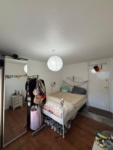 Room in a Shared Flat, Mill Court, G73 - Photo 2