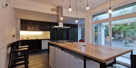 Studio met slaaphoek te huur in Nivelles voor € 500 met 1 slaapkamer - Photo 4