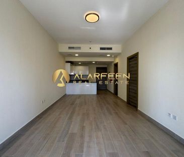 Amazing View | Near To Entry & Exit | High Floor - Photo 4