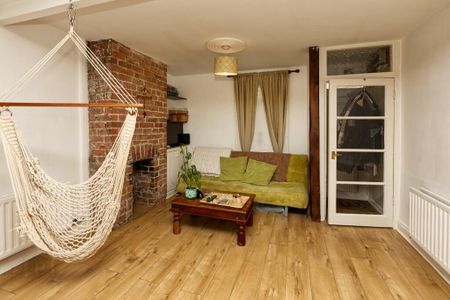 41 Railwayview Street, Bangor, BT20 3BY - Photo 2