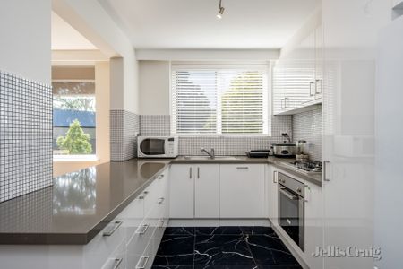1/28 St Georges Road, Armadale - Photo 5