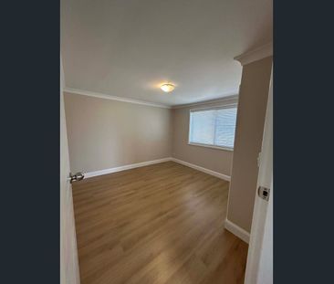 Two bedroom Unit South Tamworth - Photo 2