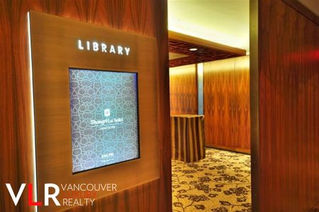 Condo in Downtown Vancouver, BC - Photo 5