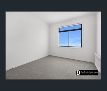 3-Bedroom Unit on Donnybrook - Photo 3