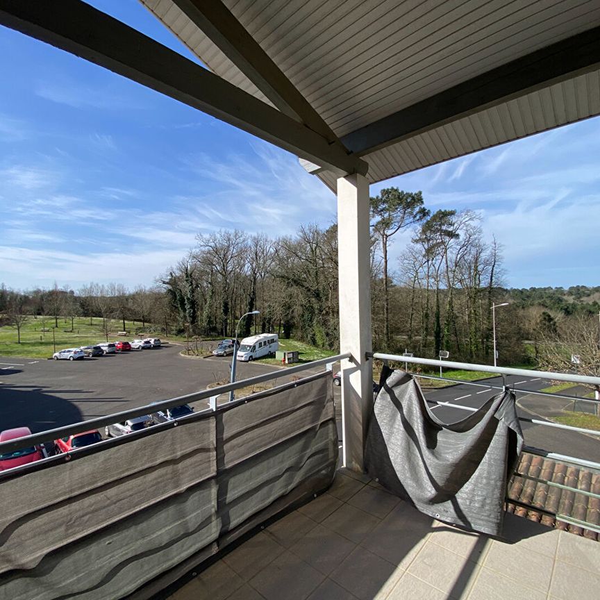 Appartement meublé Saint Pierre du Mont 2 pièces 44.98 m2, - Photo 1