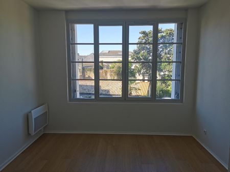 Location Appartement 2 pièces 47m² BORDEAUX 33000 - Photo 5