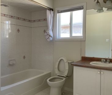 For Lease - 123 Foxfield Crescent, Vaughan, Ontario - Photo 4