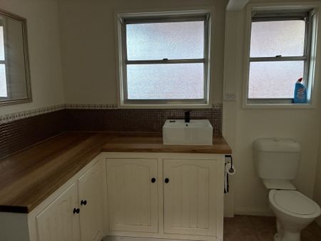 Country Charm Home - Photo 5