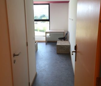 FOR STUDENTS ONLY! Studio apartment for rent at THE LINK - Photo 1