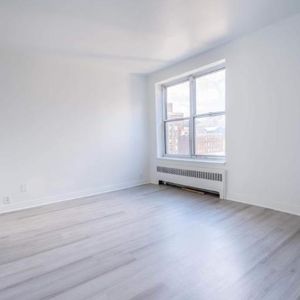 2 CH - 1 SDB - Montréal - $2,250 /mo - Photo 2