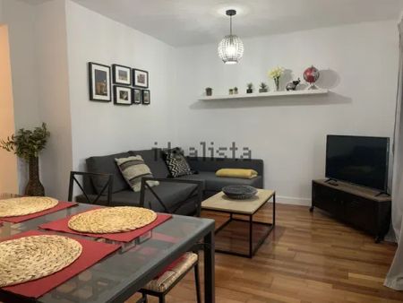 Alquiler de piso en Calle Honesto Batalón, 6 - Photo 2