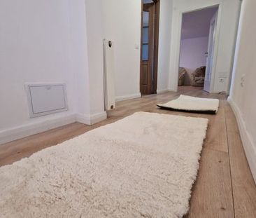 Inchiriez apartament 3 camere - Photo 6