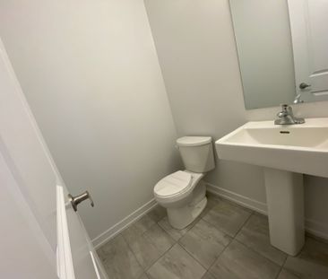 For Lease - 68 Stauffer Crescent, Markham, Ontario - Photo 2