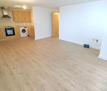 2 bedroom apartment to rent - Photo 4