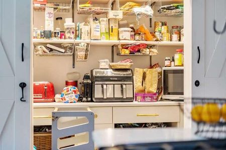 Stuart Close, Emmer Green, RG4 - Photo 4