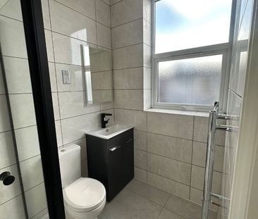 Room in a Shared House, Engleheart Road, SE6 - Photo 4