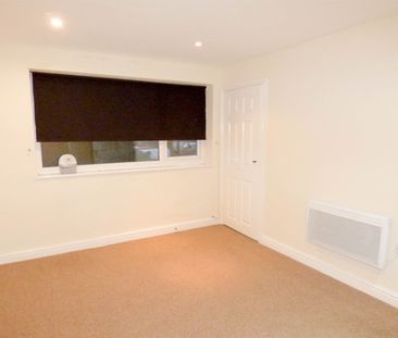 1 bed flat to rent in Front Street, Chester-Le-Street, DH3 - Photo 3