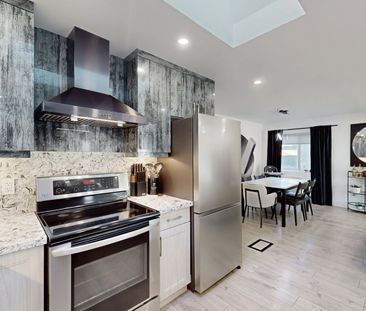 For Lease - 22 Gladsmore Crescent Unit# Upper, Toronto, Ontario - Photo 2