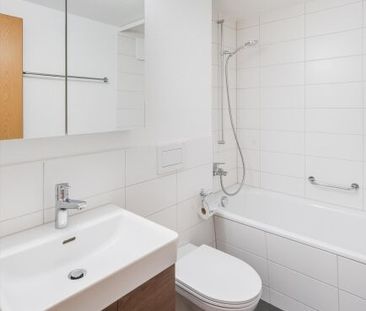 Appartement dans un quartier calme et verdoyant - Photo 3