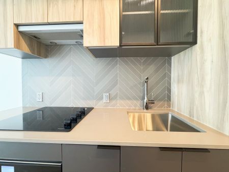 For Lease - 1037 The Queensway N/A Unit# 526, Toronto, Ontario - Photo 3