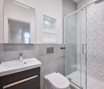 Studio to rent - Photo 6