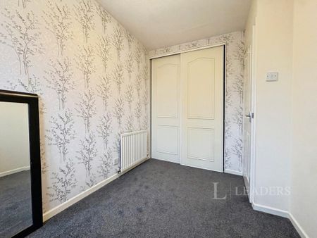 2 bedroom terraced house to rent - Photo 4