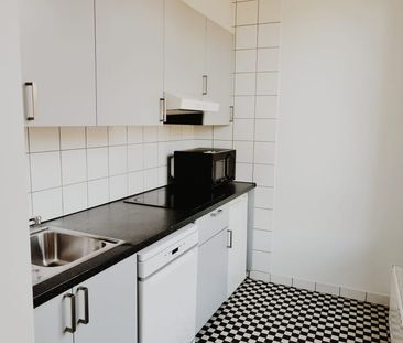 Appartement te huur - Photo 1