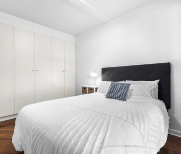 Stylish Ground Floor Apartment in the Prestigious Scotch Hill Precinct - Photo 3