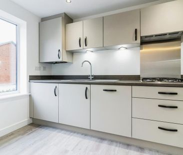 3 bedroom end of terrace house to rent - Photo 5