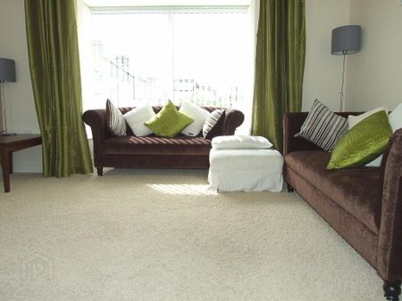 4 Old Church Court (Student Let ), Portstewart, BT55 7RR - Photo 3