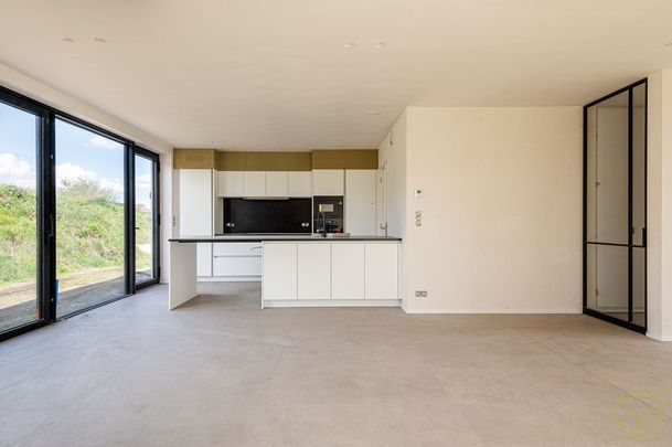 Prachtige nieuwbouwwoningen in een rustige verkaveling nabij het sportpark van Eeklo! - Foto 1