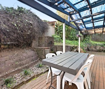 Modern Family Home in Prime Baulkham Hills Location - Photo 3