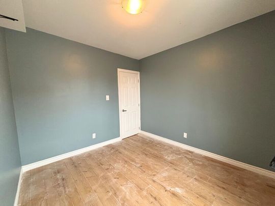 $1,599 / 2 br / 1 ba / 518 Cannon St E unit 2 - Photo 1