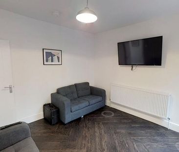 4 bedroom house to rent - Photo 1