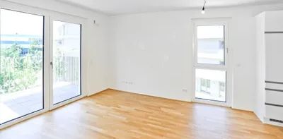 HIRSCHFELD - Attraktive 2-Zimmer-Wohnung mit Balkon - Foto 2