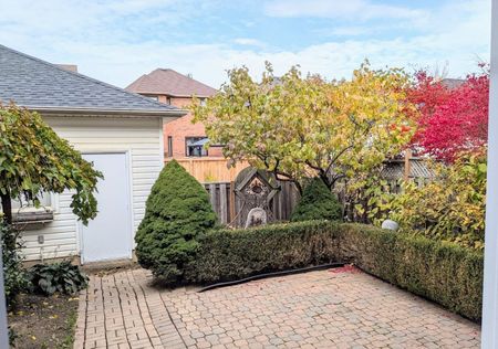 For Lease - 2315 Westoak Trail Unit# 6, Oakville, Ontario - Photo 3