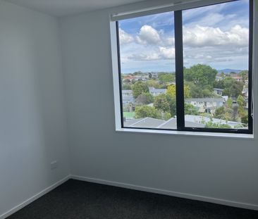 407/3 Rauemi Way, Te Atatu South - Photo 3