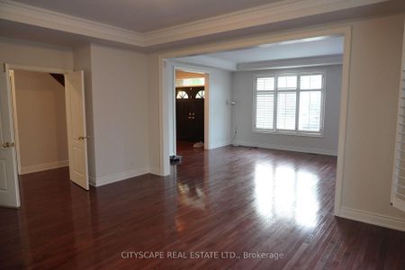 For Lease - 536 Canyon Street, Mississauga, Ontario - Photo 3