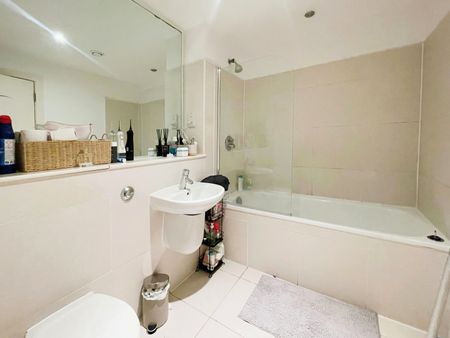 2 bedroom apartment to rent Arundel Street, Manchester, M15 - Photo 5