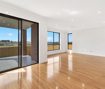 4 Bedroom Quality Home - Photo 4