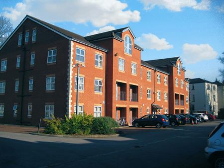 2 bedroom flat to rent - Photo 2