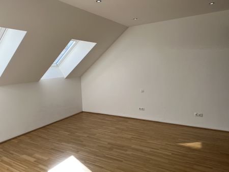 2,5-ZIMMER-TERRASSEN WOHNUNG IM 3. MIT FERNBLICK! - Photo 4