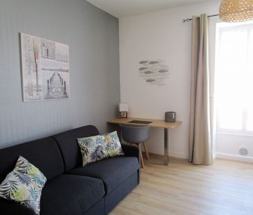 Location Appartement 1 pièce 18m² LES SABLES D OLONNE 85100 - Photo 1