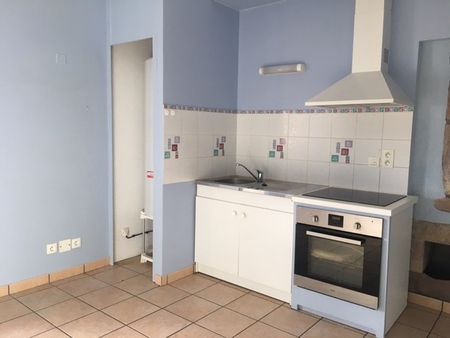 Location Appartement 3 pièces 74m² ST ETIENNE DE BAIGORRY 64430 - Photo 4