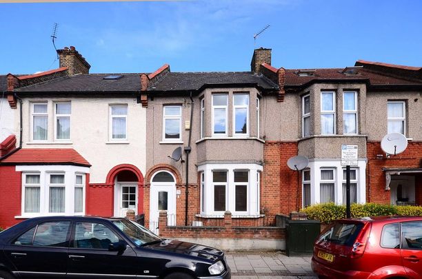 4 bedroom house to rent - Photo 1