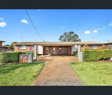 2-Bedroom Unit with Spacious Fully Fenced Yard - Photo 1