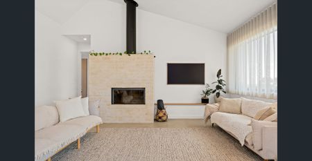 Space, Comfort & Scenic Rural Living - Photo 3