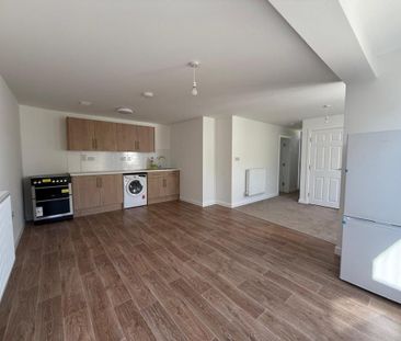 2 bedroom semi-detached bungalow to rent - Photo 1